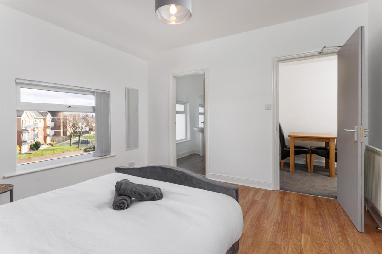 Flatzy - Huge 7 Bed House Close To Football Stadiums Liverpool